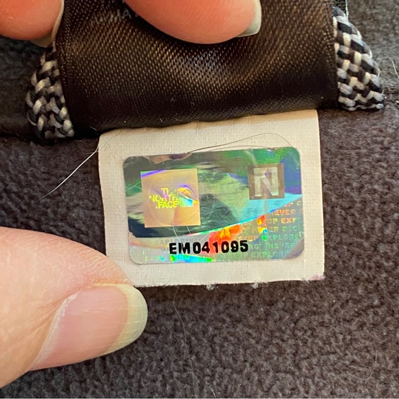 The North Face zippered grey sweater, size XL - Picture 14 of 14